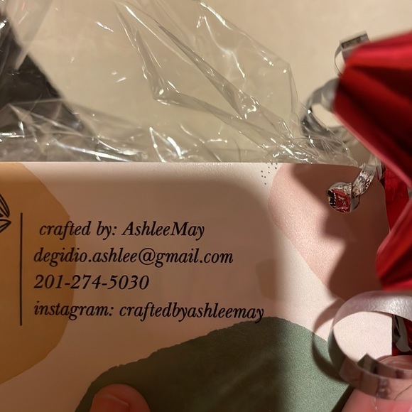 BEAUTIFUL BASKETS CREATED BY ASHLEE MAY - Picture 6 of 6